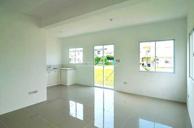 chessa-house-model-in-lancaster-new-city-cavite-ready-for-occupancy-house-for-sale-cavite-philippines-dressed-up-dining-area